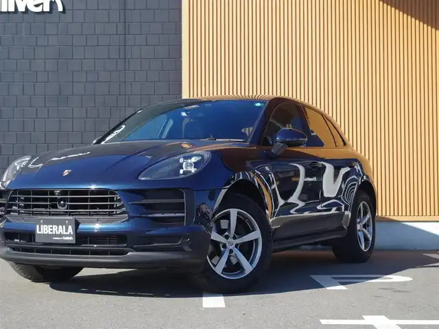 ポルシェ マカン 埼玉県 2019(令1)年 4.6万km ナイトブルーメタリック ポルシェ・エントリードライブ/純正メモリナビ（AppleCarPlay、Bluetooth）/360°カメラ/ハーフレーザーシート/パワーシート/パワーバックドア/コーナーセンサー/LEDヘッドライト/純正18インチアルミホイール