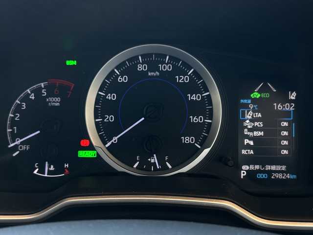 トヨタ カローラ ハイブリット S 大阪府 2020(令2)年 3万km スカーレットメタリック ワンオーナー/OP：シートヒーター/OP：9インチディスプレイオーディオ6スピーカー/　コネクティッドナビ対応/AM/FM/フルセグTV/Bluetooth/DVD/AppleCarPlay/Android Auto/OP：ステアリングヒーター/バックカメラ/Toyota Safety Sense/・プリクラッシュセーフティー/・レーントレーシングアシスト/・レーンデパーチャーアラート/・レーダークルーズコントロール/・オートマチックハイビーム/・インティジェントクリアランスソナー/ブラインドスポットモニター＋パーキングサポートブレーキ/クリアランスソナー＆バックソナー/電子パーキングブレーキ/ブレーキホールド/ステアリングヒーター/前後ドライブレコーダー　（TZ-205W）/ビルドインETC/スマートキー/純正16インチアルミホイール/保証書/取扱説明書