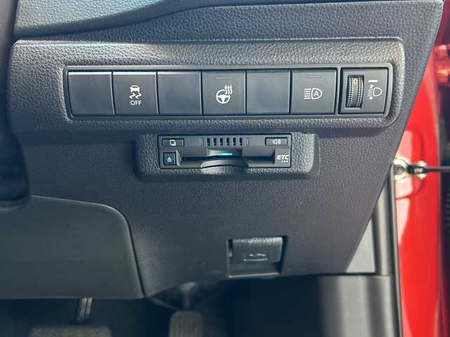 トヨタ カローラ ハイブリット S 大阪府 2020(令2)年 3万km スカーレットメタリック ワンオーナー/OP：シートヒーター/OP：9インチディスプレイオーディオ6スピーカー/　コネクティッドナビ対応/AM/FM/フルセグTV/Bluetooth/DVD/AppleCarPlay/Android Auto/OP：ステアリングヒーター/バックカメラ/Toyota Safety Sense/・プリクラッシュセーフティー/・レーントレーシングアシスト/・レーンデパーチャーアラート/・レーダークルーズコントロール/・オートマチックハイビーム/・インティジェントクリアランスソナー/ブラインドスポットモニター＋パーキングサポートブレーキ/クリアランスソナー＆バックソナー/電子パーキングブレーキ/ブレーキホールド/ステアリングヒーター/前後ドライブレコーダー　（TZ-205W）/ビルドインETC/スマートキー/純正16インチアルミホイール/保証書/取扱説明書