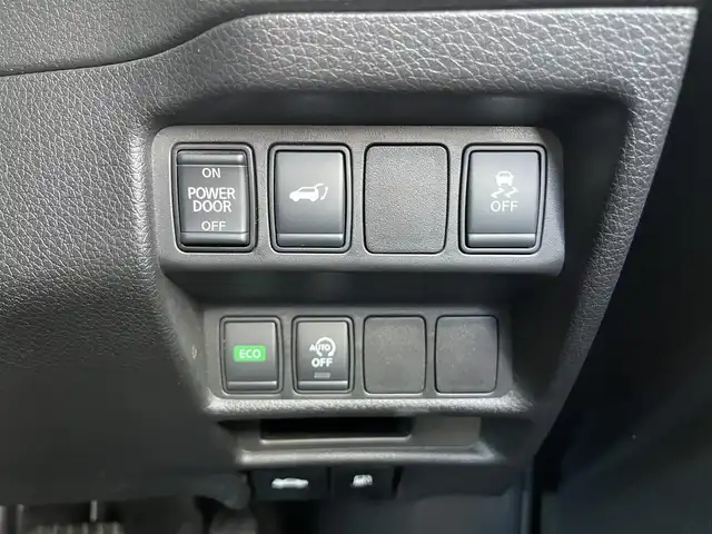 日産 エクストレイル 20X 高知県 2017(平29)年 5.5万km ブリリアントホワイトパール 純正ナビ/　Bluetooth/フルセグ/　CD/DVD/AM/FM/全方位カメラ/ETC/プッシュスタート/スマートキー/電動リアゲート/純正18インチアルミホイール/純正フロアマット/LEDヘッドライト/アイドリングストップ/オートライト/オートマチックハイビーム/横滑り防止装置/衝突被害軽減システム/盗難防止装置/保証書/取扱説明書/記録簿