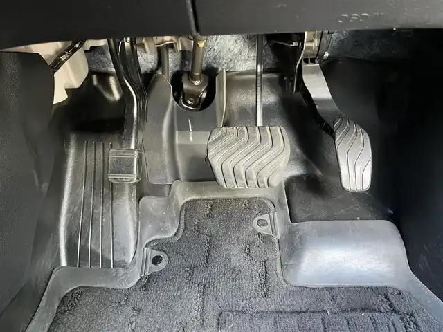 日産 エクストレイル 20X 高知県 2017(平29)年 5.5万km ブリリアントホワイトパール 純正ナビ/　Bluetooth/フルセグ/　CD/DVD/AM/FM/全方位カメラ/ETC/プッシュスタート/スマートキー/電動リアゲート/純正18インチアルミホイール/純正フロアマット/LEDヘッドライト/アイドリングストップ/オートライト/オートマチックハイビーム/横滑り防止装置/衝突被害軽減システム/盗難防止装置/保証書/取扱説明書/記録簿