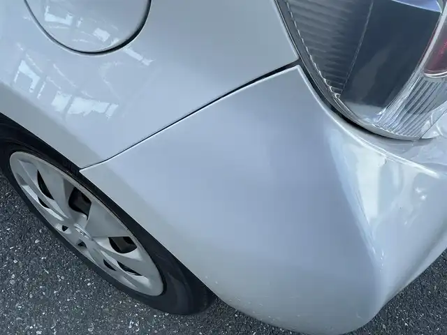 トヨタ アクア G ブラックソフトレザーセレ 愛知県 2014(平26)年 4.5万km ライムホワイトパールクリスタルシャイン (株)IDOMが運営する【じしゃロン豊川店】の自社ローン専用車両になります。こちらは現金またはオートローンご利用時の価格です。自社ローンご希望の方は別途その旨お申付け下さい/ 社外メモリナビ/　◯ CD再生機能/　◯ DVD再生機能/　◯ BT対応/　◯ フルセグTV/ バックカメラ/ ETC/ オートライト/ ドアバイザー/ ウインカーミラー/ プッシュスタート/ フロアマット