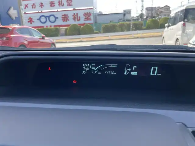 トヨタ アクア G ブラックソフトレザーセレ 愛知県 2014(平26)年 4.5万km ライムホワイトパールクリスタルシャイン (株)IDOMが運営する【じしゃロン豊川店】の自社ローン専用車両になります。こちらは現金またはオートローンご利用時の価格です。自社ローンご希望の方は別途その旨お申付け下さい/ 社外メモリナビ/　◯ CD再生機能/　◯ DVD再生機能/　◯ BT対応/　◯ フルセグTV/ バックカメラ/ ETC/ オートライト/ ドアバイザー/ ウインカーミラー/ プッシュスタート/ フロアマット