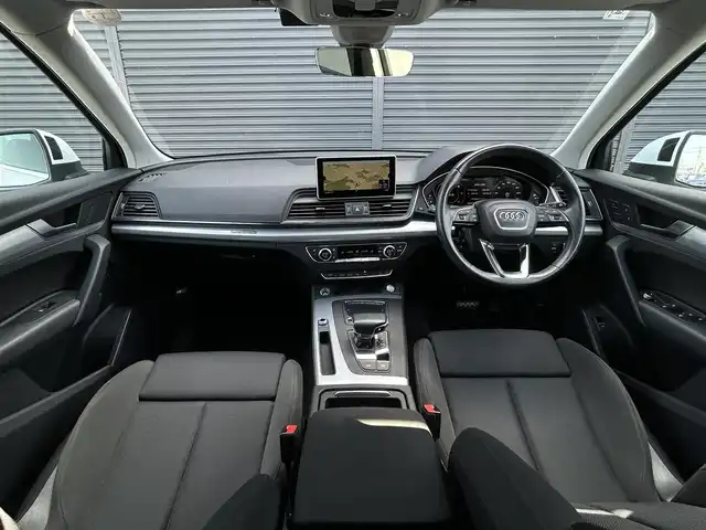 アウディ Ｑ５ 40TDIクワトロ スポーツ 茨城県 2019(令1)年 3.1万km グレイシアホワイトメタリック アシスタンスＰ　/アウディプレセンス　/ＡＣＣ　/レーンアシスト　/サイドアシスト　/３６０度カメラ　/パーキングアシスト　/マトリクスＬＥＤ　/バーチャルＣＰ　/ナビ　/ＴＶ　/ＣａｒＰｌａｙ　/シートヒーター　/メモリー付パワーシート/ＰＷテールゲート/ETC2.0/ルーフレール/禁煙車