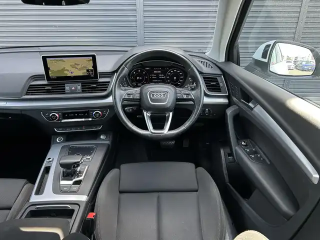 アウディ Ｑ５ 40TDIクワトロ スポーツ 茨城県 2019(令1)年 3.1万km グレイシアホワイトメタリック アシスタンスＰ　/アウディプレセンス　/ＡＣＣ　/レーンアシスト　/サイドアシスト　/３６０度カメラ　/パーキングアシスト　/マトリクスＬＥＤ　/バーチャルＣＰ　/ナビ　/ＴＶ　/ＣａｒＰｌａｙ　/シートヒーター　/メモリー付パワーシート/ＰＷテールゲート/ETC2.0/ルーフレール/禁煙車