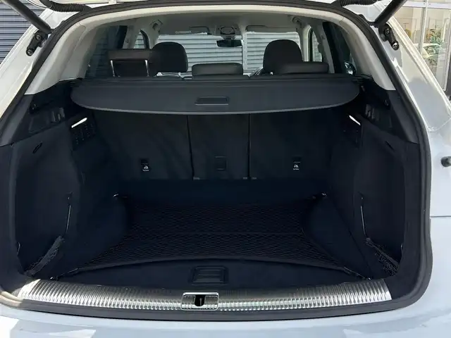 アウディ Ｑ５ 40TDIクワトロ スポーツ 茨城県 2019(令1)年 3.1万km グレイシアホワイトメタリック アシスタンスＰ　/アウディプレセンス　/ＡＣＣ　/レーンアシスト　/サイドアシスト　/３６０度カメラ　/パーキングアシスト　/マトリクスＬＥＤ　/バーチャルＣＰ　/ナビ　/ＴＶ　/ＣａｒＰｌａｙ　/シートヒーター　/メモリー付パワーシート/ＰＷテールゲート/ETC2.0/ルーフレール/禁煙車