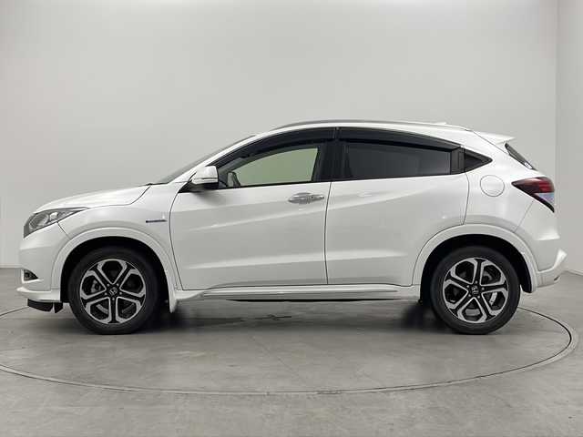 ホンダ ヴェゼル ハイブリッド Z ホンダセンシング 群馬県 2018(平30)年 5万km ホワイトオーキッドパール 純正ナビ　バックカメラ　ハーフレザーシート　シートヒーター　パドルシフト　ＬＥＤヘッドライト・フォグ　オートライト　ビルトインＥＴＣ　アダプティブクルーズコントロール　衝突被害軽減ブレーキ　禁煙