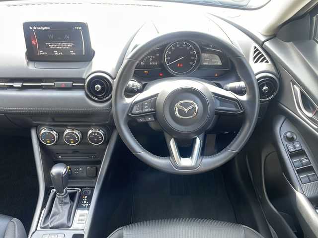 マツダ ＣＸ－３ 15S ツーリング 広島県 2020(令2)年 6.3万km セラミックM /登録時走行距離/　　　　　　　62533キロ/4WD/純正ナビ/全方位モニター/地デジ/オートライト/ETC/新車時整備手帳/　　【保証書】/取扱説明書/