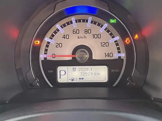 スズキ ハスラー Jスタイル 大阪府 2015(平27)年 7.3万km クールカーキパールメタリック/ホワイト2トーンルーフ (株)IDOMが運営する【じしゃロン東大阪店】の自社ローン専用車両になりますこちらは現金またはオートローンご利用時の価格です。自社ローンご希望の方は別途その旨お申付け下さい/社外CD/シートヒーター/ホワイトルーフ/スマートキー/プッシュスタート/電動ミラー/レーダーブレーキ/オートライト/オートエアコン/取説＆保証書