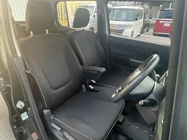 スズキ ハスラー Jスタイル 大阪府 2015(平27)年 7.3万km クールカーキパールメタリック/ホワイト2トーンルーフ (株)IDOMが運営する【じしゃロン東大阪店】の自社ローン専用車両になりますこちらは現金またはオートローンご利用時の価格です。自社ローンご希望の方は別途その旨お申付け下さい/社外CD/シートヒーター/ホワイトルーフ/スマートキー/プッシュスタート/電動ミラー/レーダーブレーキ/オートライト/オートエアコン/取説＆保証書