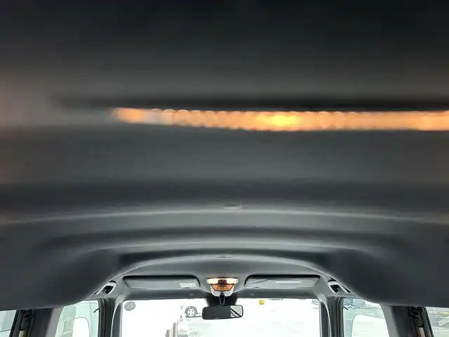ダイハツ ウェイク G ターボ SA Ⅲ 静岡県 2018(平30)年 3.7万km パールホワイトⅢ /オフビートカーキM ターボ車/ツートーン/パールホワイトIII /オフビートカーキM/スマートアシスト３/ストラーダナビ/フルセグＴＶ/ＤＶＤ再生/両側電動スライドドア/ＬＥＤヘッド/フォグライト/オートハイビーム/ＡＡＣ/ベンチシート/ドアバイザー/純正１４ＡＷ