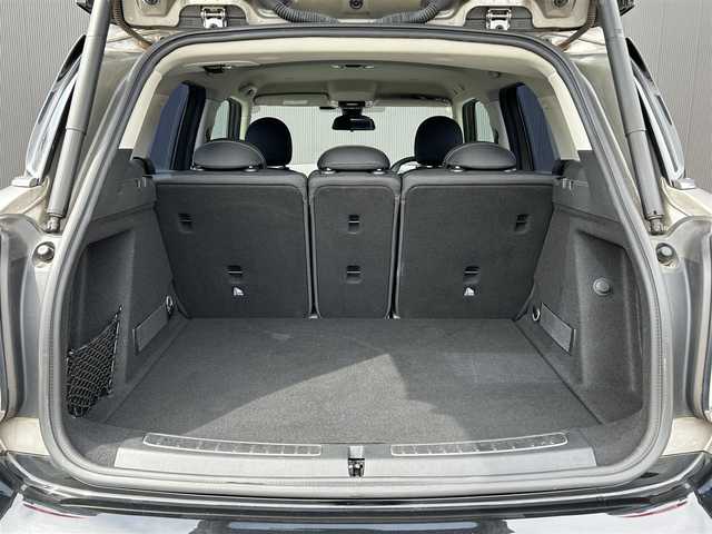 ＭＩＮＩ ミニ クロスオーバー クーパー D オール4 道東・釧路十勝 2017(平29)年 6.7万km グレー アクティブクルーズコントロール/純正HDDナビ/BT/USB/LEDヘッドライト/オートライト/フロント/リアフォグライト/シートヒーター/パワーバックドア/フットトランクオープナー/バックカメラ/ミラーETC/純正フロアマット/アンビエントライト/インテリジェントセーフティ/パークディスタンスコントロール/純正18インチAW