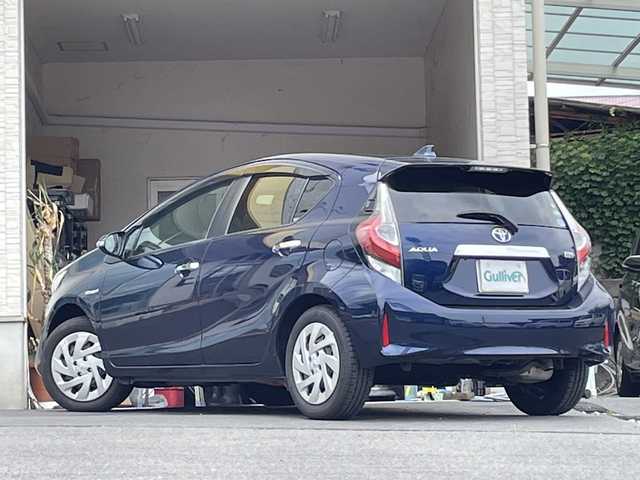 トヨタ アクア S スタイルブラック 大分県 2018(平30)年 2.5万km ダークブルーマイカ 純正ビルトインETC/オートライト/オートマチックハイビーム/レーンキープアシスト/衝突被害軽減ブレーキ/バックカメラ