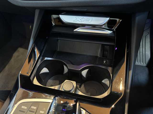 ＢＭＷ Ｘ３ xDrive20d 宮城県 2022(令4)年 4.6万km サファイアブラックP ワンオーナー/パノラマガラスサンルーフ/アクティブクルーズコントロール/レーンキープアシスト/レーンチェンジウォーニング/iDriveナビゲーションシステム/フルセグTV/全方位カメラ/ブラウンレザーシート/シートベンチレーション/シートヒーター/パワーシート/LEDヘッドライト/オートマチックハイビーム/純正20インチAW/コンフォートアクセス/パワーバックドア/3ゾーンエアコン