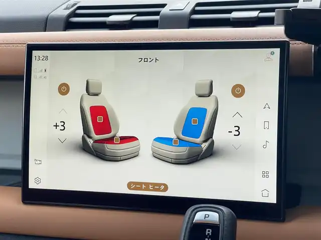 ランドローバー ランドローバー ディフェンダー 110X 山梨県 2022(令4)年 1.5万km サントリーニブラック ファミリーＰ　/ブラックＥＸＴ　/パノラマＳＲ　/茶黒レザー　/ベンチＬ　/シートＨ　/Ｄインナーミラー　/純正ＨＤＤナビ　/３６０カメラ　/Ｒスポイラー　/メリディアンＳ　/ＬＥＤライト　カープレイ　/保証書　/スペアキー