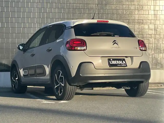 シトロエン Ｃ３ シャイン 静岡県 2021(令3)年 3.2万km サーブル ワンオーナー/純正OPナビフルセグTVCarplayAndroidauto対応Bluetooth/バックカメラ/アクティブセーフティ/車線逸脱警告/ブラインドスポットモニター/LEDVISIONヘッドライト/インテリジェントHiビーム/スマートキー/ETC