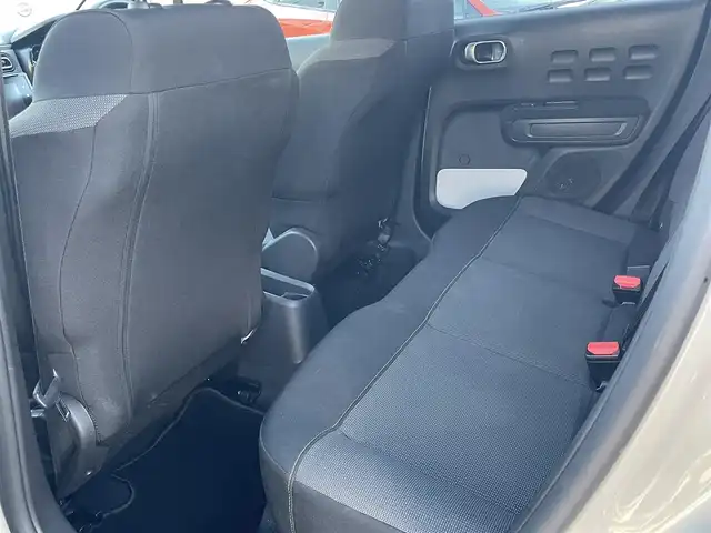 シトロエン Ｃ３ シャイン 静岡県 2021(令3)年 3.2万km サーブル ワンオーナー/純正OPナビフルセグTVCarplayAndroidauto対応Bluetooth/バックカメラ/アクティブセーフティ/車線逸脱警告/ブラインドスポットモニター/LEDVISIONヘッドライト/インテリジェントHiビーム/スマートキー/ETC