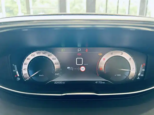 プジョー ５００８ GTライン ブルーHDi 大阪府 2020(令2)年 2.1万km エメラルドクリスタル ACC/純正ディスプレイオーディオ /applecarplay/バック・サイドカメラ/純正18インチAW/LEDヘッドライト/電動リアゲート/ブラインドスポット/ハーフ革/Dメモリパワーシート/シートヒーター/ルーフレール/パドルシフト/ワイヤレス充電/ドライバースポーツパック/ETC/ドラレコ