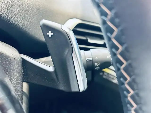 プジョー ５００８ GTライン ブルーHDi 大阪府 2020(令2)年 2.1万km エメラルドクリスタル ACC/純正ディスプレイオーディオ /applecarplay/バック・サイドカメラ/純正18インチAW/LEDヘッドライト/電動リアゲート/ブラインドスポット/ハーフ革/Dメモリパワーシート/シートヒーター/ルーフレール/パドルシフト/ワイヤレス充電/ドライバースポーツパック/ETC/ドラレコ