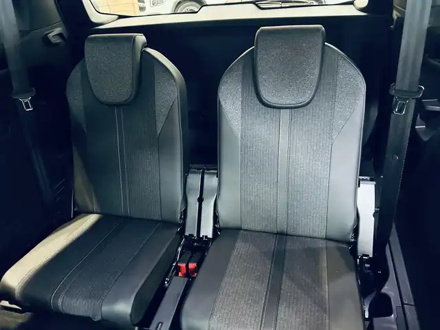 プジョー ５００８ GTライン ブルーHDi 大阪府 2020(令2)年 2.1万km エメラルドクリスタル ACC/純正ディスプレイオーディオ /applecarplay/バック・サイドカメラ/純正18インチAW/LEDヘッドライト/電動リアゲート/ブラインドスポット/ハーフ革/Dメモリパワーシート/シートヒーター/ルーフレール/パドルシフト/ワイヤレス充電/ドライバースポーツパック/ETC/ドラレコ