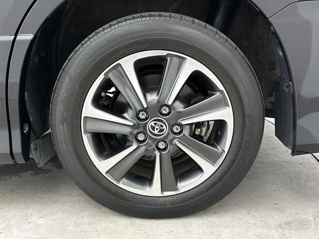 トヨタ ヴォクシー ZS 煌Ⅱ 大阪府 2020(令2)年 6.3万km ブラック 純正9インチSDナビ【NSZT-Y64T】/【AM/FM/CD/Bluetooth/フルセグTV】/純正12インチフリップダウンモニター/バックカメラ/ビルトインETC/前方ドライブレコーダー【DRT-H64A】/先行車発進お知らせ機能/2列目ロールサンシェード/オートライト/純正フロアマット/純正16インチAW/トヨタセーフティセンス/・プリクラッシュセーフティ/・レーンディパーチャーアラート/・オートマチックハイビーム/・クリアランスソナー/・パーキングサポートブレーキ/ドアバイザー/横滑り防止装置/盗難防止装置