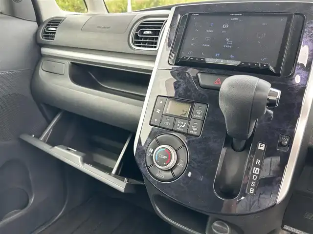 ダイハツ タント カスタム X トップED SA Ⅲ 鹿児島県 2017(平29)年 7.1万km ファイアークォーツレッドM ワンオーナー/社外ナビ AVIC-CZ700/(Bluetooth/フルセグTV/CD/DVD)/バックカメラ/両側パワースライドドア/LEDヘッドライト/ハーフレザーシート/運転席シートヒーター/純正14インチアルミホイール/アイドリングストップ/スマートキー/ETC