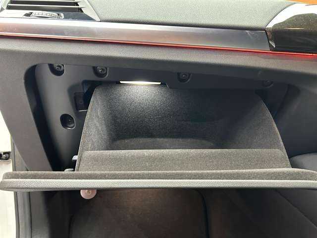 ＢＭＷ Ｘ３ M40d 千葉県 2018(平30)年 5.2万km アルピンホワイトⅢ セレクトＰＫＧ　/ハイラインＰＫＧ　/パノラマＳＲ　/ナビ　/３６０°カメラ　/ＡＣＣ　/ＨＵＤ　/ＢＳＭ　/黒革　/シートヒーター　/パワーシート　/ＬＥＤヘッドライト　/オートライト　/ドライブレコーダー　/電動リアゲート