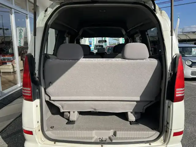 日産 セレナ J Vパック 山口県 2001(平13)年 10.8万km ホワイトパール 純正フロアマット/純正ドアバイザー/純正フォグランプ/純正15インチアルミ/純正リアスポイラー/社外CDデッキ/電動格納ドアミラー/電動コーナーポール/スライドオートクロージャー/ETC/スペアキー(2本)