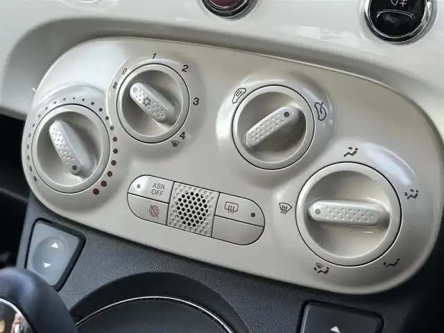 フィアット ５００Ｓ ツインエア 岡山県 2014(平26)年 7.2万km ボサノバホワイト 登録時走行距離72016km/ラジオカセット/(AM/FM)/パワーウィンドウ/パワーステアリング/USB入力端子/リモコンキー/純正１５インチアルミホイール/MT付きAT/保証書/取扱説明書/記録簿/キセノンヘッドライト