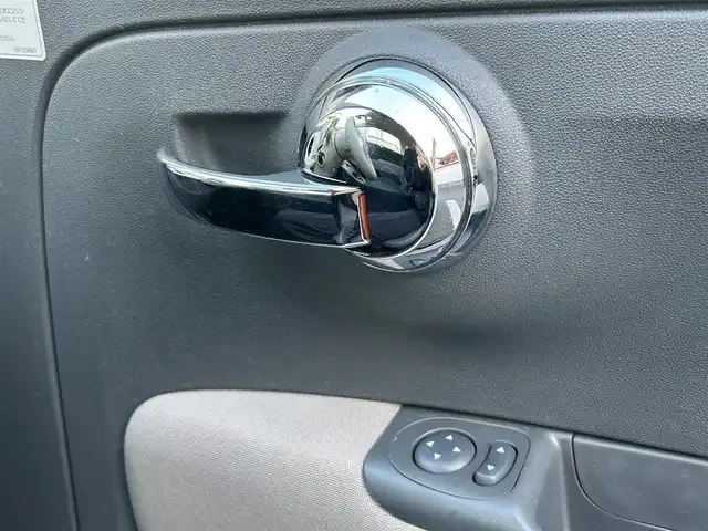 フィアット ５００Ｓ ツインエア 岡山県 2014(平26)年 7.2万km ボサノバホワイト 登録時走行距離72016km/ラジオカセット/(AM/FM)/パワーウィンドウ/パワーステアリング/USB入力端子/リモコンキー/純正１５インチアルミホイール/MT付きAT/保証書/取扱説明書/記録簿/キセノンヘッドライト