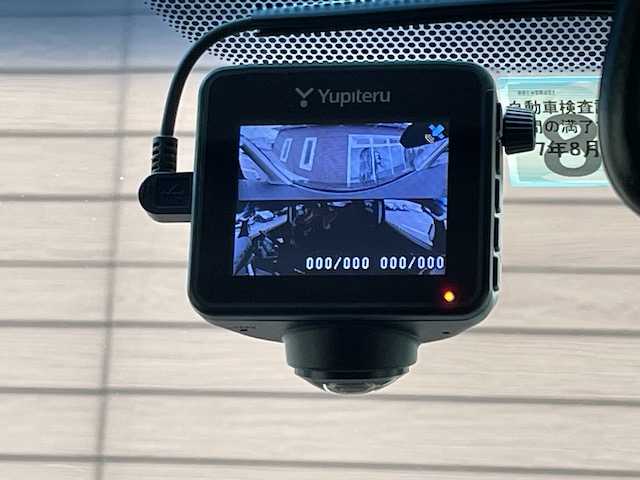 三菱 デリカＤ：５ ジャスパー 岩手県 2022(令4)年 2.4万km グラファイトグレーメタリック/ブラックマイカ AIS検査済み/【2410013884】/電子パーキングブレーキ/オートブレーキホールド/両側パワスラ/レーダークルーズコントロール/マッドフラップ/バックカメラ/アルパインナビ/ETC/ドラレコ/全方位カメラ/バックカメラ/16インチAW　ナイトロパワー　H6スラッグ（社外）/MADLYS　ヘッドライトプロテクター（社外）/エンジンフードエンブレム