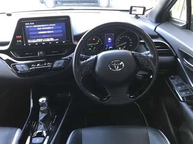 トヨタ Ｃ－ＨＲ G モード ネロ 和歌山県 2019(平31)年 8.1万km ブラックマイカ 純正SDナビ(NSZT-Y68T)/　AM/FM/CD/DVD/TV/BT/社外エアロパーツ(M’Zスピード)/社外マフラー(M’Zスピード)/TEIN車高調/キャリパーカバー/ToyotaSafetySense/   衝突軽減ブレーキ/　レーンキープアシスト/   ブラインドスポットモニター/　レーダークルーズコントロール/   クリアランスソナー等/横滑り防止装置/ビルトインETC/オートライト/オートマチックハイビーム/ステアリングスイッチ/革巻きステアリング/シートヒーター(D+N席)/プッシュスタート/取扱説明書/保証書