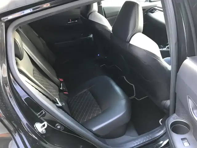 トヨタ Ｃ－ＨＲ G モード ネロ 和歌山県 2019(平31)年 8.1万km ブラックマイカ 純正SDナビ(NSZT-Y68T)/　AM/FM/CD/DVD/TV/BT/社外エアロパーツ(M’Zスピード)/社外マフラー(M’Zスピード)/TEIN車高調/キャリパーカバー/ToyotaSafetySense/   衝突軽減ブレーキ/　レーンキープアシスト/   ブラインドスポットモニター/　レーダークルーズコントロール/   クリアランスソナー等/横滑り防止装置/ビルトインETC/オートライト/オートマチックハイビーム/ステアリングスイッチ/革巻きステアリング/シートヒーター(D+N席)/プッシュスタート/取扱説明書/保証書