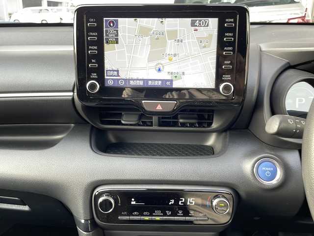 トヨタ ヤリス ハイブリッド G 山形県 2023(令5)年 0.5万km スーパーホワイトⅡ ワンオーナー/純正ナビ/Bluetooth接続/バックカメラ/ハロゲンヘッドライト/オートライト/プリクラッシュセーフティ/クリアランスソナー/オートハイビーム