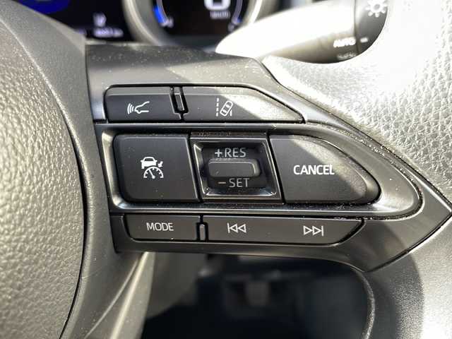 トヨタ ヤリス ハイブリッド G 山形県 2023(令5)年 0.5万km スーパーホワイトⅡ ワンオーナー/純正ナビ/Bluetooth接続/バックカメラ/ハロゲンヘッドライト/オートライト/プリクラッシュセーフティ/クリアランスソナー/オートハイビーム