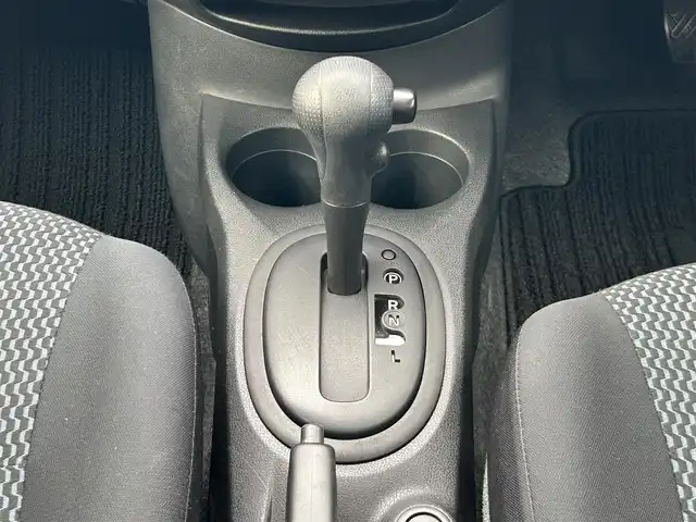 日産 ノート X 福島県 2012(平24)年 3万km ラディアントレッド ワンオーナー/純正メモリナビ/　【CD/ワンセグTV/AUX】/バックカメラ/ETC/ハロゲンライト/ヘッドライトレベライザー/スマートキー/プッシュスタート/アイドリングストップ/ドアバイザー/フロアマット/リアプライバシーガラス/スペアキー×1