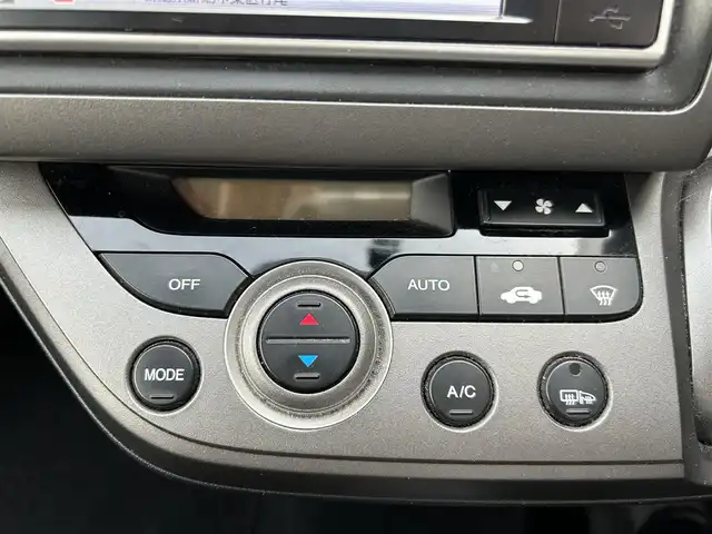 ホンダ ストリーム RSZ 新潟県 2008(平20)年 16.9万km クールアンバーメタリック ワンオーナー/ワンセグテレビ/メモリナビ/ドアバイザー/ETC/電動格納ドアミラー/４WD/オートライト/パワーウィンドウ/サマータイヤ