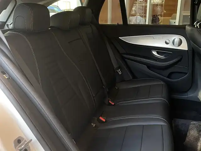 メルセデス・ベンツ Ｅ２２０ｄ 4マチック オールテレイン 宮城県 2019(令1)年 5.6万km ダイヤモンドホワイト 4WD/エクスクルーシブパッケージ/純正12.3型ナビ/　(AppleCarPlay/AndroidAuto対応)/フルセグTV/パワーバックドア/サラウンドビューシステム/ETC2.0/ドライブレコーダー/パークトロニック/レーダーセーフティパッケージ/メルセデスミーコネクト/IC付ターボ/マルチビームLEDヘッドランプ/アダプティブハイビームアシストプラス/本革巻きステアリング/革シート/全席シートヒーター/前席メモリー付パワーシート/純正19インチアルミホイール/キーレスゴー