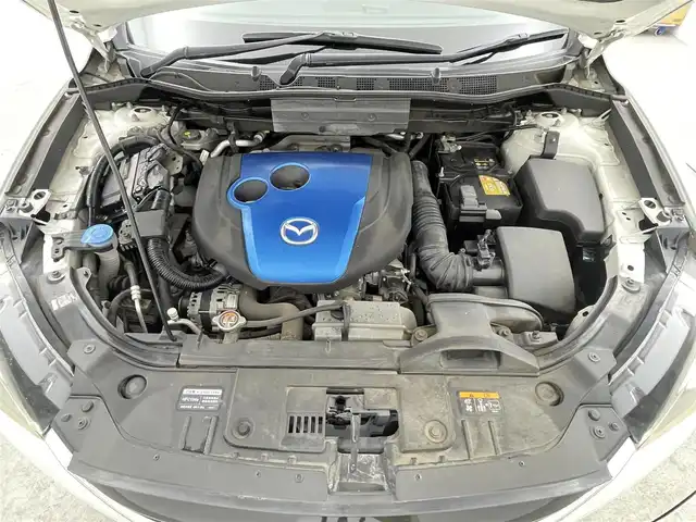 マツダ ＣＸ－５ XD 千葉県 2012(平24)年 6.7万km クリスタルホワイトパールマイカ 禁煙車/衝突軽減ブレーキ/社外ナビ（AVIC-VH09）/フルセグTV/Bluetooth接続/バックカメラ/クルーズコントロール/横滑り防止機能/ETC/パドルシフト/ステアリングスイッチ/オートライト/純正19インチアルミホイール/純正フロアマット/スマートキー/プッシュスタート/スペアキー