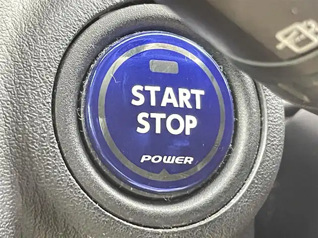マツダ ＣＸ－５ XD 千葉県 2012(平24)年 6.7万km クリスタルホワイトパールマイカ 禁煙車/衝突軽減ブレーキ/社外ナビ（AVIC-VH09）/フルセグTV/Bluetooth接続/バックカメラ/クルーズコントロール/横滑り防止機能/ETC/パドルシフト/ステアリングスイッチ/オートライト/純正19インチアルミホイール/純正フロアマット/スマートキー/プッシュスタート/スペアキー