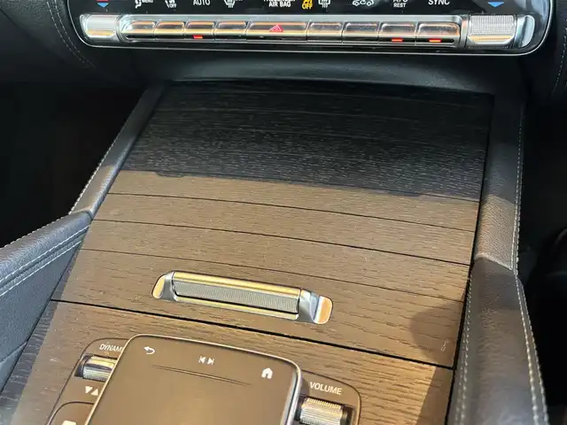 メルセデス・ベンツ ＧＬＥ４００ｄ 4MATIC スポーツ 宮城県 2022(令4)年 2.7万km セレナイトグレー レザーエクスクルーシブパッケージ/レーダーセーフティパッケージ/パノラミックスライディングルーフ　/ヘッドアップディスプレイ　/Burmesterサウンドシステム　/純正ナビゲーションシステム/AppleCarPlay/フルセグＴＶ/全方位カメラ/ブラックレザーシート/エアシート/シートヒーター/エアサスペンション　/ＬＥＤヘッドライト　/純正２０インチＡＷ　/前後ドライブレコーダー/ワンオーナー