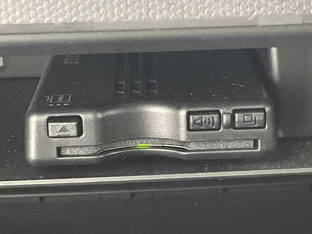 ダイハツ タフト X ターボ 愛知県 2022(令4)年 1.9万km レイクブルーメタリック 純正ナビ/・Bluetooth/・CD/DVD/・フルセグテレビ/バックカメラ/ガラスルーフ/衝突軽減ブレーキ/レーンキープアシスト/オートマチックハイビーム/前後コーナーセンサー/純正フロアマット/スマートキー/ＥＴＣ/スペアキー