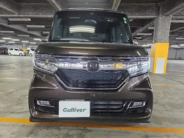 ホンダ Ｎ ＢＯＸ カスタム G L ターボ ホンダセンシング 福岡県 2020(令2)年 3.9万km プレミアムグラマラスブロンズP ワンオーナー/純正ナビ(Bluetooth/CD/DVD)/フルセグTV/両側パワースライドドア/バックカメラ/ビルトインETC/アダプティブクルーズコントロール/ソナーセンサー/ホンダセンシング/・衝突軽減ブレーキ/・誤発進抑制機能(前後)/・歩行者事故低減ステアリング/・先行車発進お知らせ機能/・車線維持支援システム/・オートハイビーム/・標識認識機能/ターボ/LEDヘッドランプ/本革巻きステアリング/パドルシフト/合皮/トリコットコンビシート/前席シートヒーター/純正15インチアルミホイール/スマートキーシステム/禁煙車
