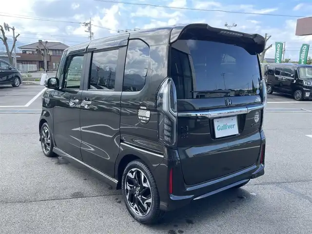 ホンダ Ｎ ＢＯＸ カスタム G L ターボ ホンダセンシング 愛媛県 2020(令2)年 3.9万km プレミアムグラマラスブロンズP 純正ナビ(Bluetooth/CD/DVD)/フルセグTV/両側パワースライドドア/バックカメラ/ビルトインETC/アダプティブクルーズコントロール/ソナーセンサー/ホンダセンシング/オートハイビーム/ターボ/LEDヘッドランプ/本革巻きステアリング/パドルシフト/合皮/トリコットコンビシート/前席シートヒーター/純正15インチアルミホイール/スマートキーシステム/禁煙車/チップアップ/ISOFIX/ドアバイザー/ステアリングリモコン