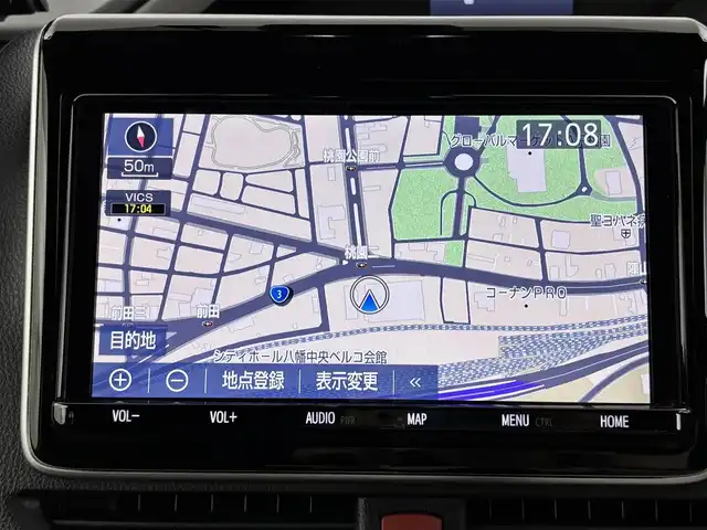 トヨタ ヴォクシー ZS 煌Ⅲ 福岡県 2021(令3)年 3.1万km ホワイトパールクリスタルシャイン 後席モニター　/純正ナビ（フルセグＴＶ）　/バックカメラ　/ビルトインＥＴＣ　/前方ドラレコ　/クルコン　/コーナーセンサー　/衝突被害軽減ブレーキ　/レーンキープ　/両側電動スライドドア　/ＭＴモード付き　/ハーフレザー　/Ｗエアコン