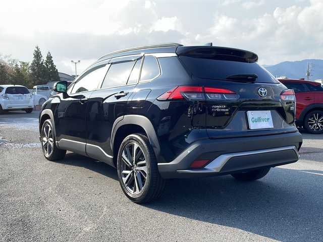 トヨタ カローラ クロス ハイブリッド Z 山梨県 2021(令3)年 4.2万km アティチュードブラックマイカ ４WD /純正ディスプレイオーディオ　/全方位カメラ　/純正ビルトインＥＴＣ　/フルセグＴＶ　/Ｂｌｕｅｔｏｏｔｈ／ＵＳＢ　/電動リアゲート　/運転席パワーシート　/運転席／助手席シートヒーター　/ルーフレール　/オートライト
