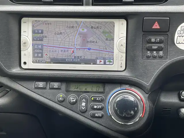 トヨタ アクア L 愛知県 2013(平25)年 7.7万km シルバーM ワンオーナー/純正SDナビ(FM/AM/CD/BT/ワンセグ)/バックカメラ/ETC/電動格納ミラー/純正フロアマット/リモコンキー/ABS/取扱説明書・保証書