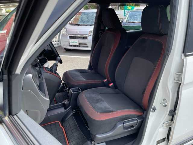 ホンダ Ｎ ＯＮＥ RS 神奈川県 2020(令2)年 4.6万km プラチナホワイトパール ワンオーナー/ターボ/純正メモリーナビ【VXU-217NBi】/・DTV/CD/DVD/USB/SD/BT/バックカメラ/クリアランスソナー/ビルトインETC/前後ドライブレコーダー/ホンダセンシング/・衝突軽減ブレーキ/・誤発進抑制機能/・後方誤発信抑制機能/・歩行者事故軽減ステアリング/・アダプティブクルーズコントロール/・車線維持支援システム/・路外逸脱抑制機能/・先行車発進お知らせ機能/・標識認識システム/・オートハイビーム/前席ヒートシーター/D席シートリフター/純正15インチAW/プッシュEgスタート/ストップ/スマートキー×2/オートライト/純正LEDヘッドライト/フォグランプ/ヘッドライトレベライザー/ターンランプ付電動格納ドアミラー/ドアバイザー/純正フロアマット/取扱説明書/マルチメディア取扱説明書/新車時保証書