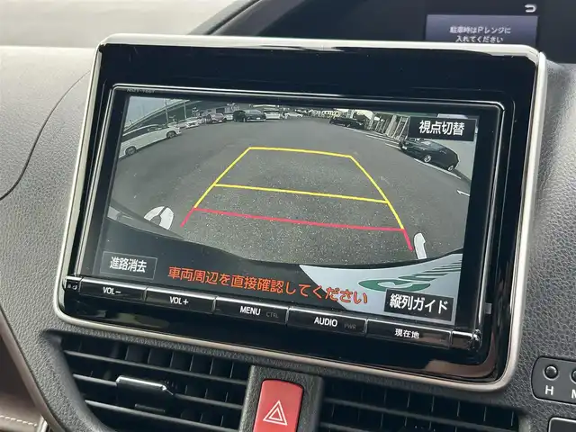 トヨタ エスクァイア Gi プレミアムパッケージ 福岡県 2017(平29)年 4.9万km ブラック 純正9型SDナビ(フルセグTV/CD/DVD/BT)バックカメラトヨタセーフティフリップダウンモニター両側パワスラクルコンドラレコETCシートヒーターハンドルヒーターUSB純正フロアマット純正LED純正アルミホイールプッシュスタートスマートキー