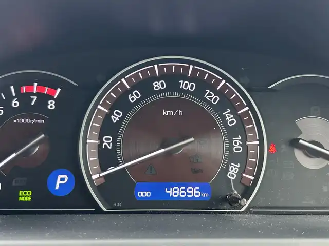 トヨタ エスクァイア Gi プレミアムパッケージ 福岡県 2017(平29)年 4.9万km ブラック 純正9型SDナビ(フルセグTV/CD/DVD/BT)バックカメラトヨタセーフティフリップダウンモニター両側パワスラクルコンドラレコETCシートヒーターハンドルヒーターUSB純正フロアマット純正LED純正アルミホイールプッシュスタートスマートキー